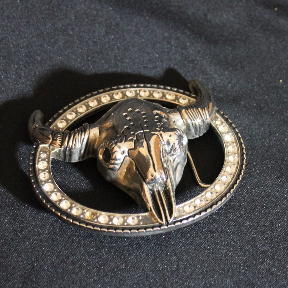 Metal Crystals Rhinestones Decorated Western Bull Buffalo Skull Belt Buckle